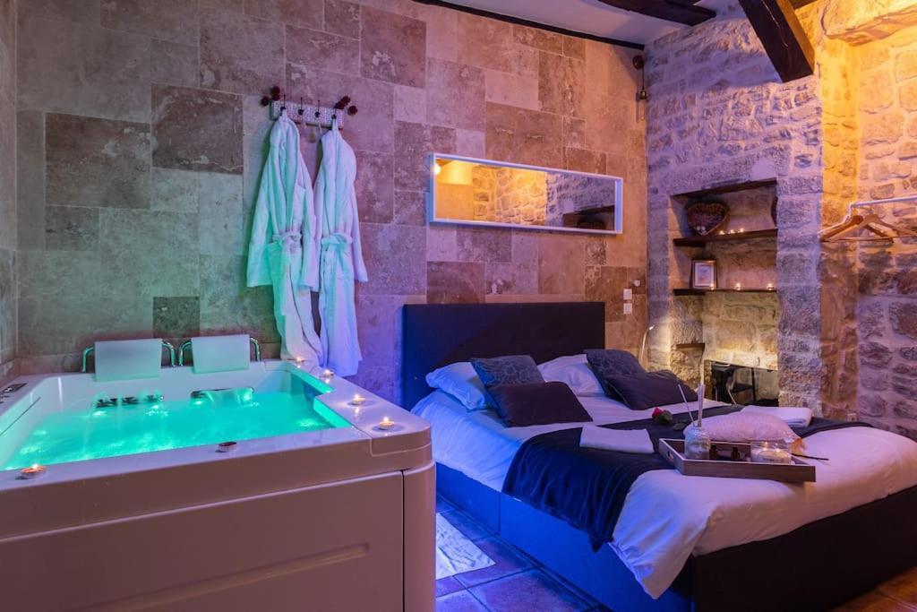 Bed & Spa - La Parenthese Topdestination-Dijon - Centre Ville - Classe 3 Etoiles Dış mekan fotoğraf